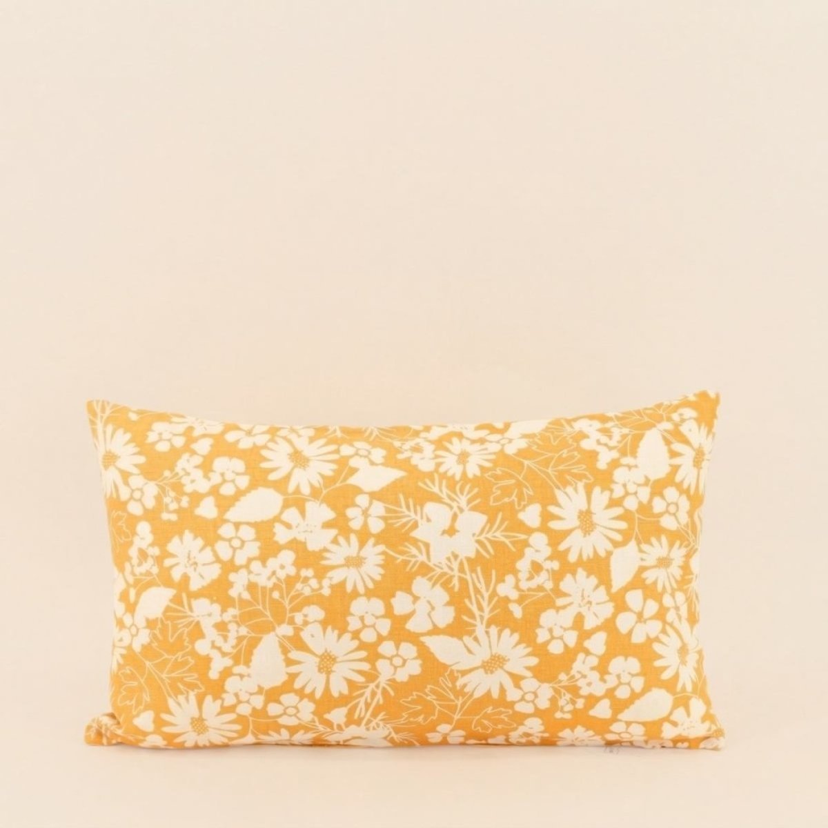Coussin en coton imprimé fleurs 30x50cm jaune, ORNAMI