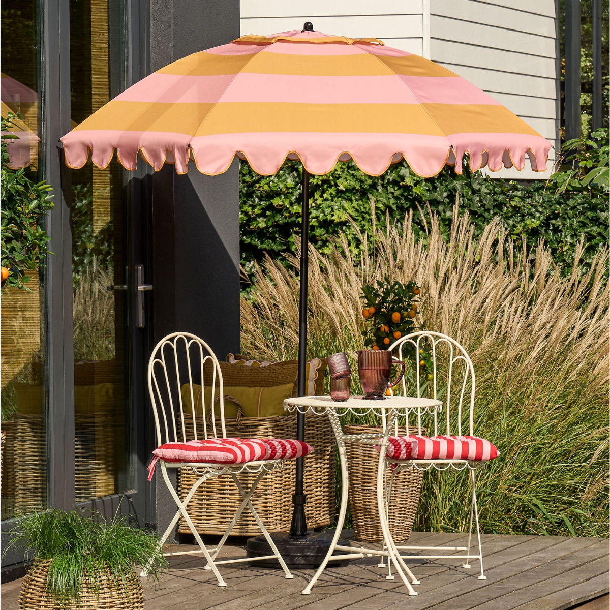Parasol jaune, MICA DECORATIONS