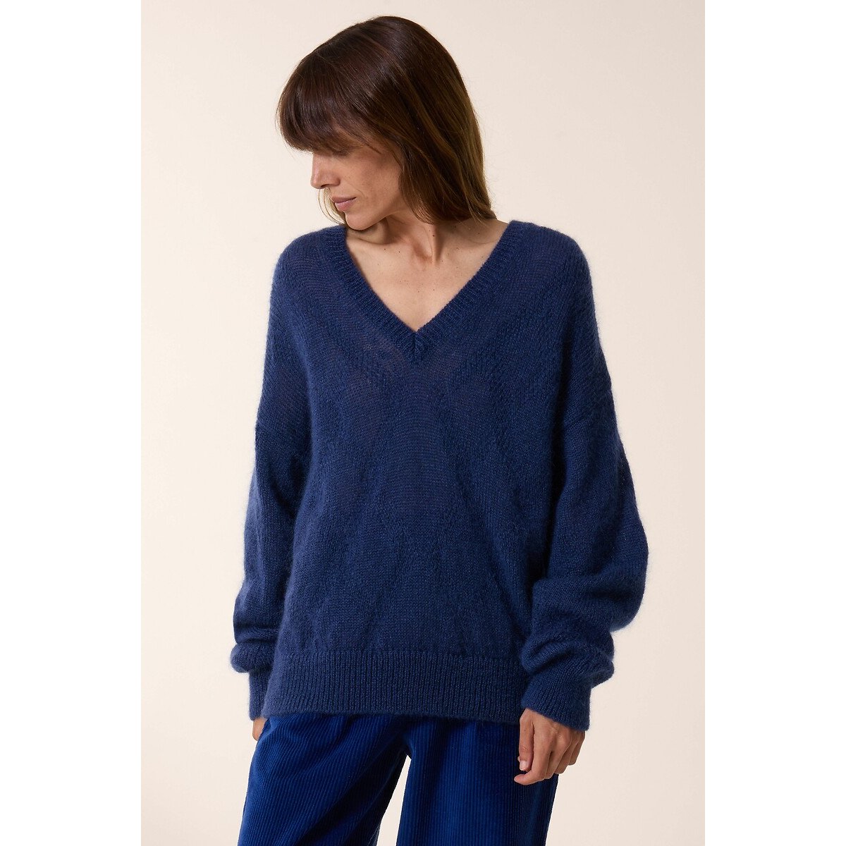 Malili Wool/Mohair Jumper with V-Neck navy blue, LEON & HARPER