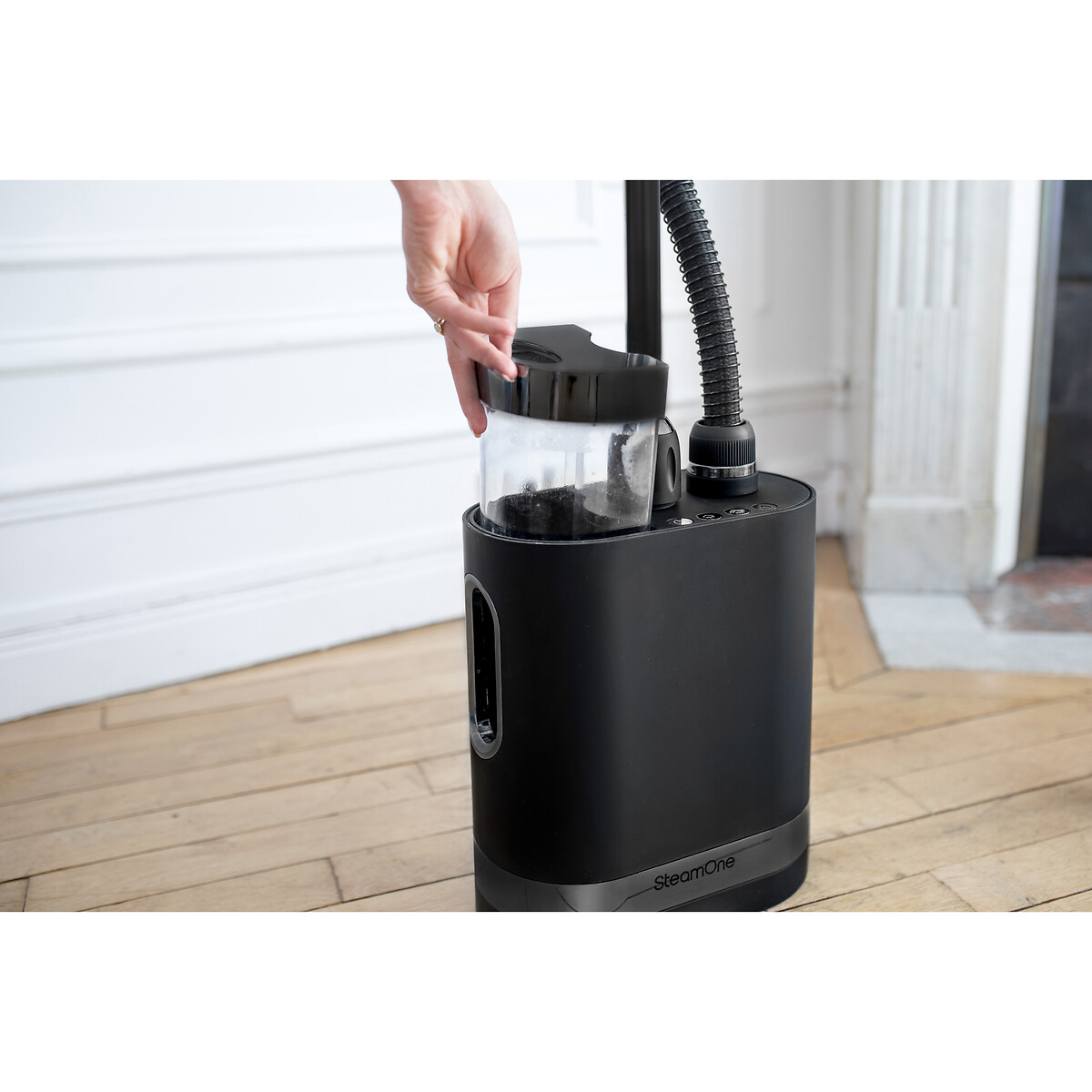 Défroisseur vertical SY70SB noir, STEAMONE