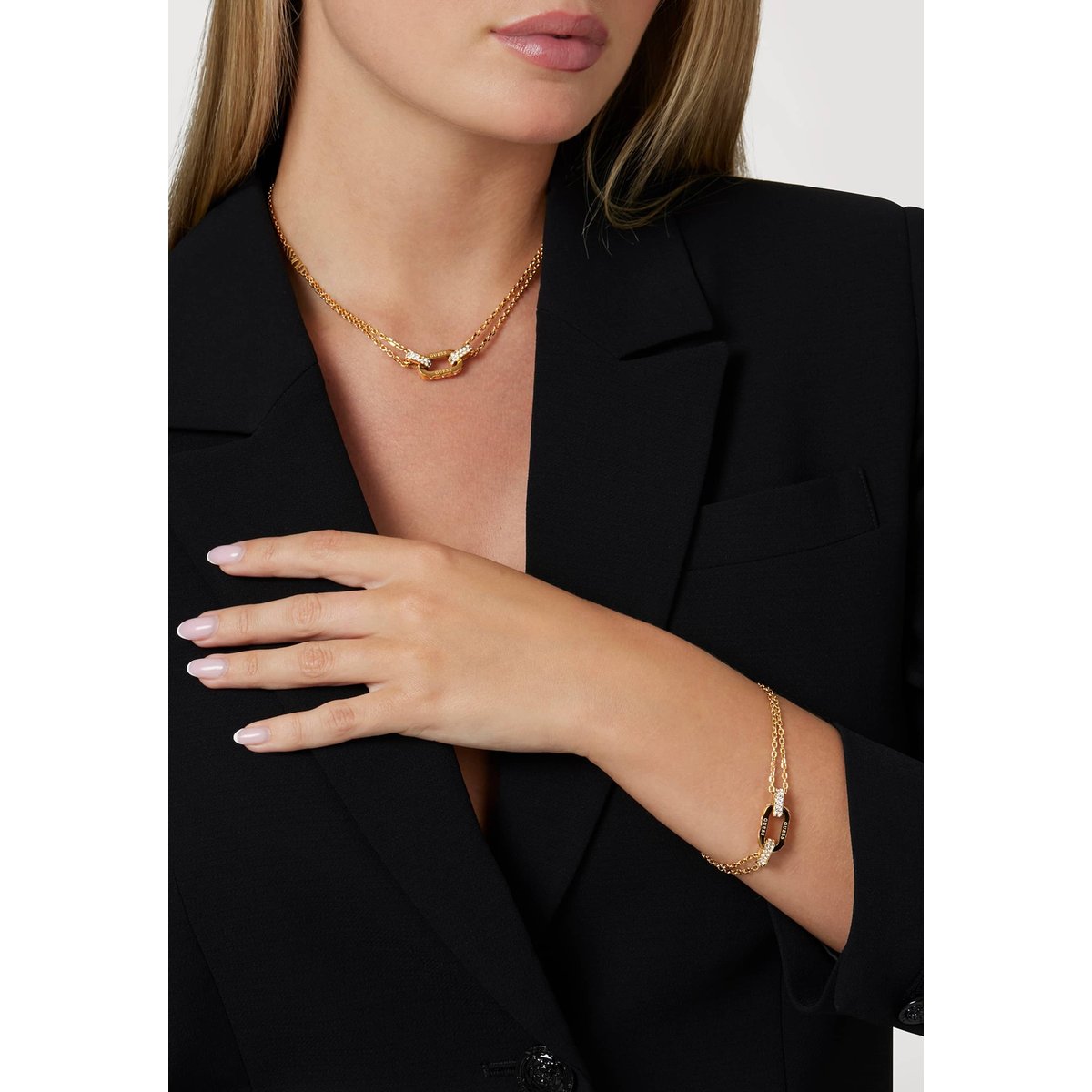 Collier Shining Winter or, GUESS