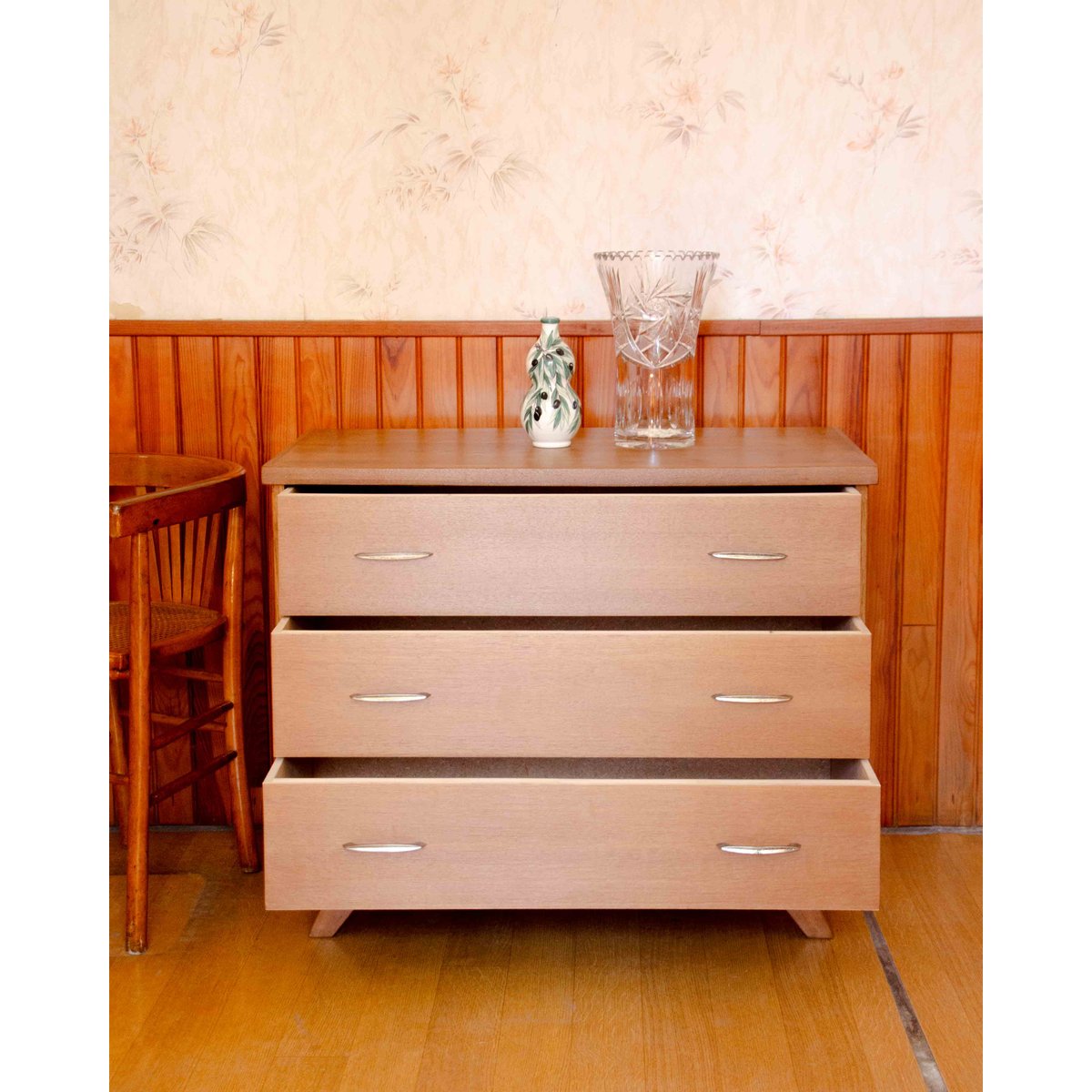 Commode en chêne et laiton Olga N°701 - Bon état bois clair, DEBONGOUT