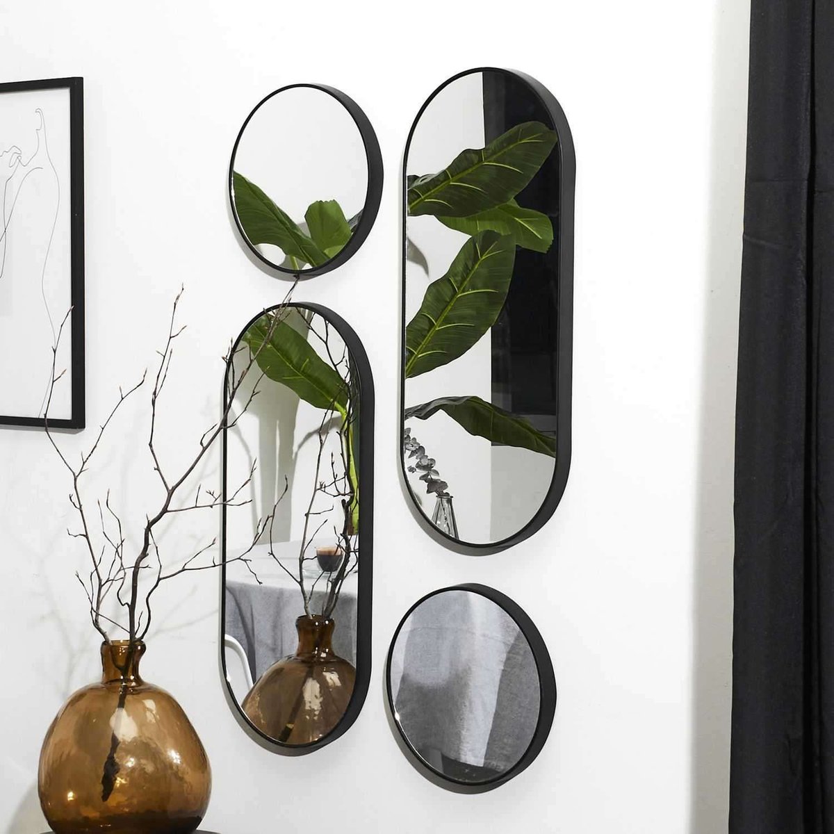 Ensemble de 4 miroirs ronds et ovales VERSA noir, THE HOME DECO FACTORY