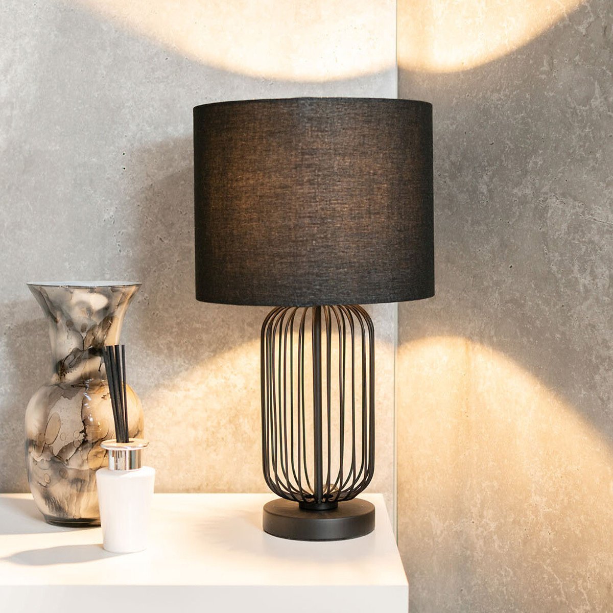 Set of 2 Gail Metal Table Lamps in Black black, SO'HOME