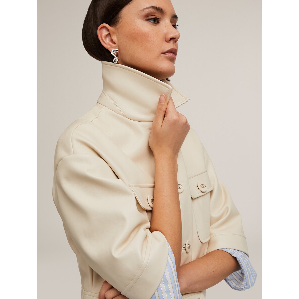 Veste cropped avec col en tissu enduit blanc, MOTIVI
