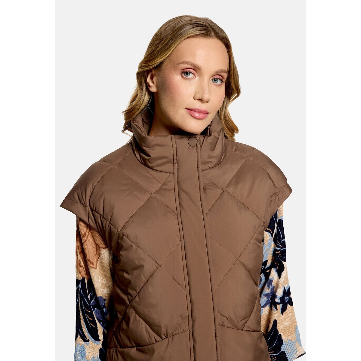 Veste matelassée à col droit dark coffee, BETTY BARCLAY