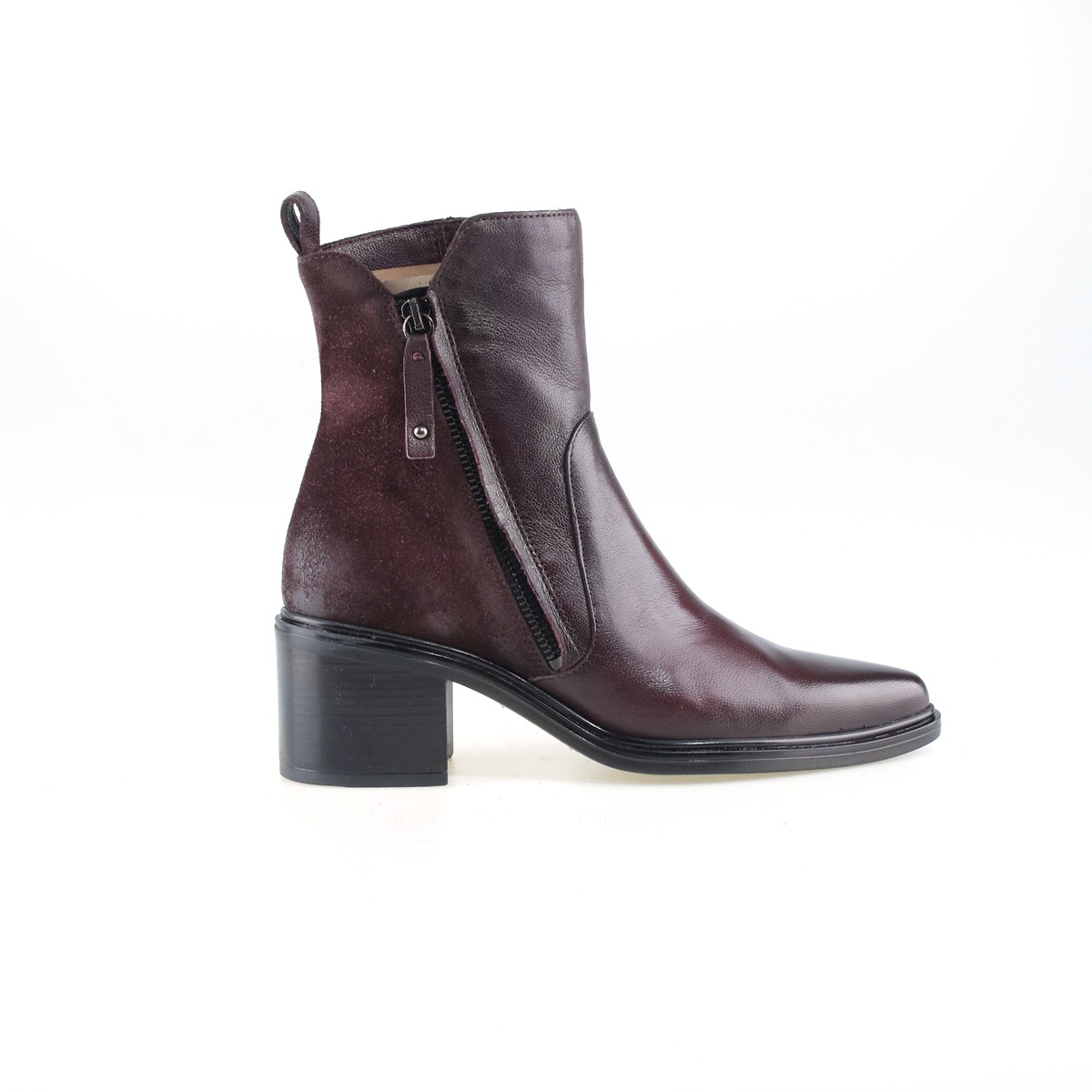 Botines de puntera afilada con cremallera, de piel castaña, MJUS