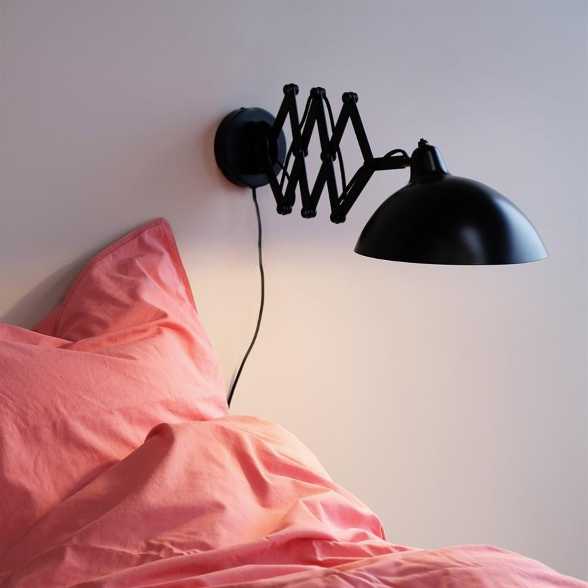 Applique en Métal FUTURA noir, DYBERG LARSEN