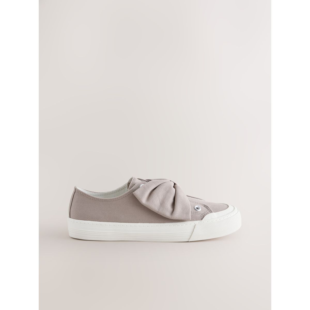Baskets en toile avec nœud forever comfort® taupe, NEXT