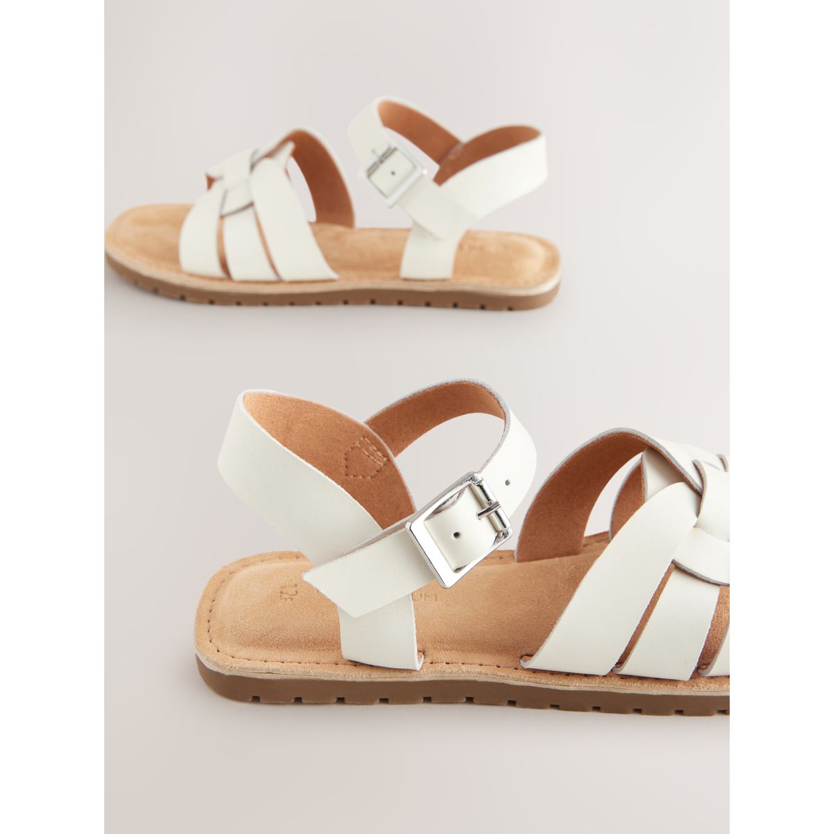 Sandales tissée en cuir blanc, NEXT