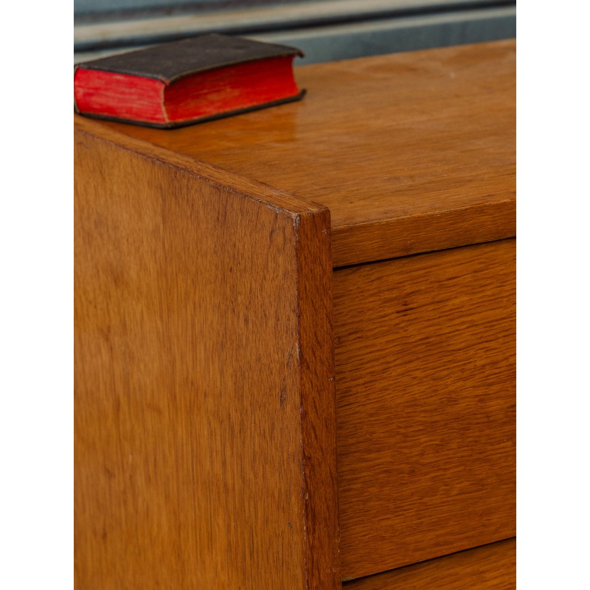 Commode en bois Olga N°1127 - Bon état bois foncé, DEBONGOUT
