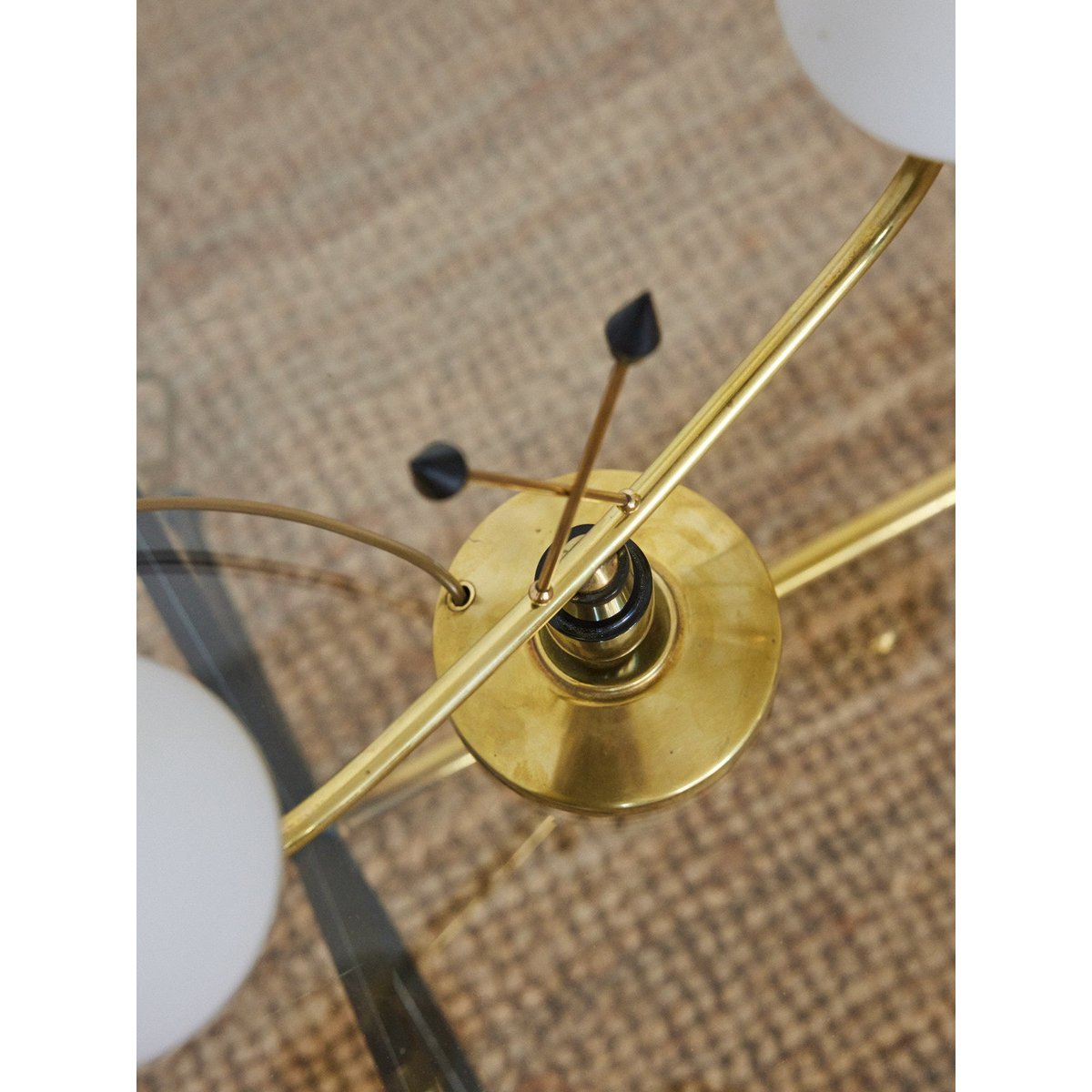 Paire de lampe à poser en laiton Suzanne N°569 - Bon état blanc, DEBONGOUT
