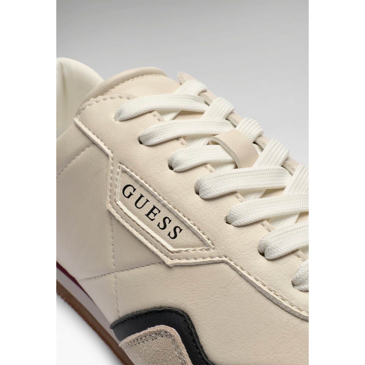 Baskets De Running En Cuir Mélangé Olmo blanc, GUESS