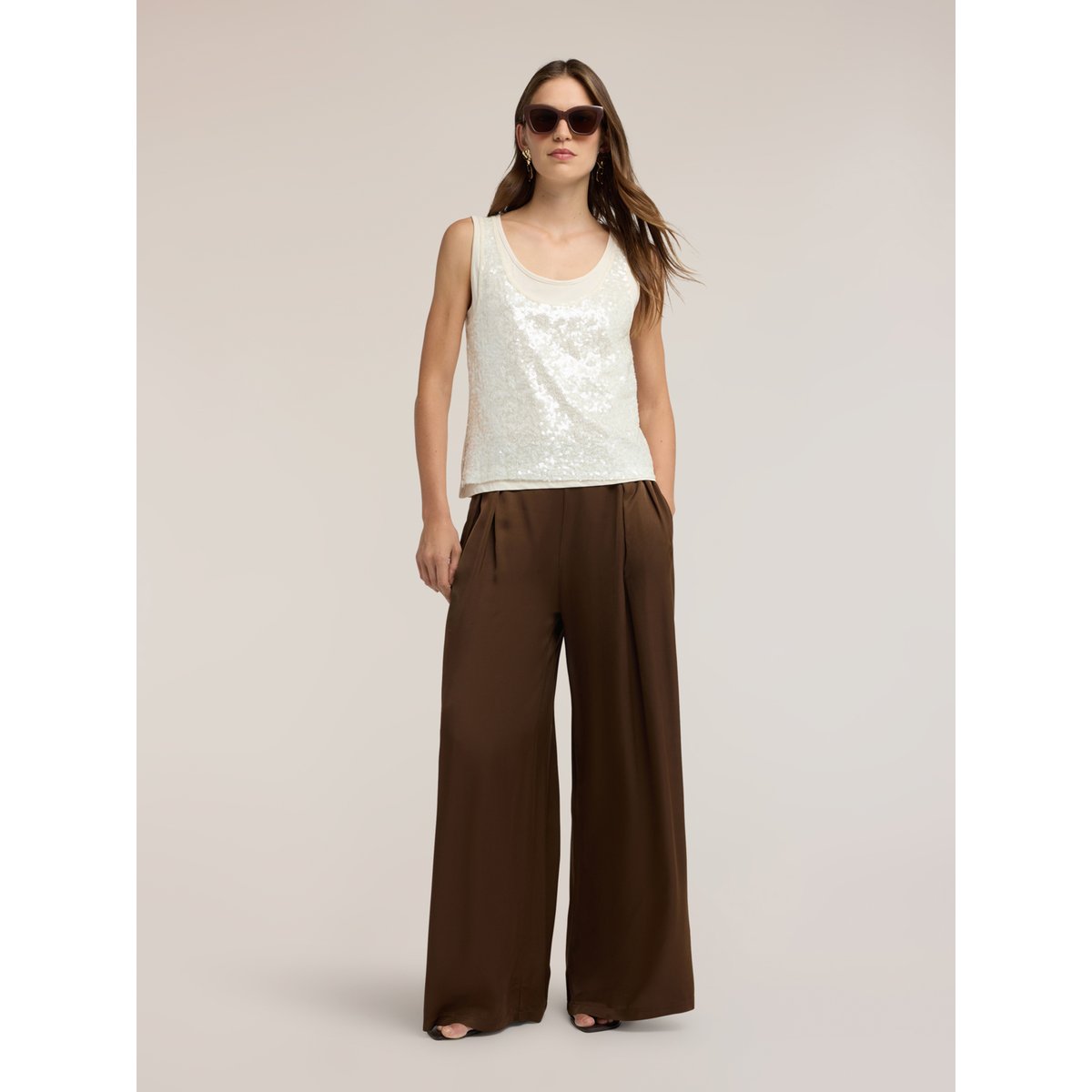 Top entièrement pailleté beige, MOTIVI