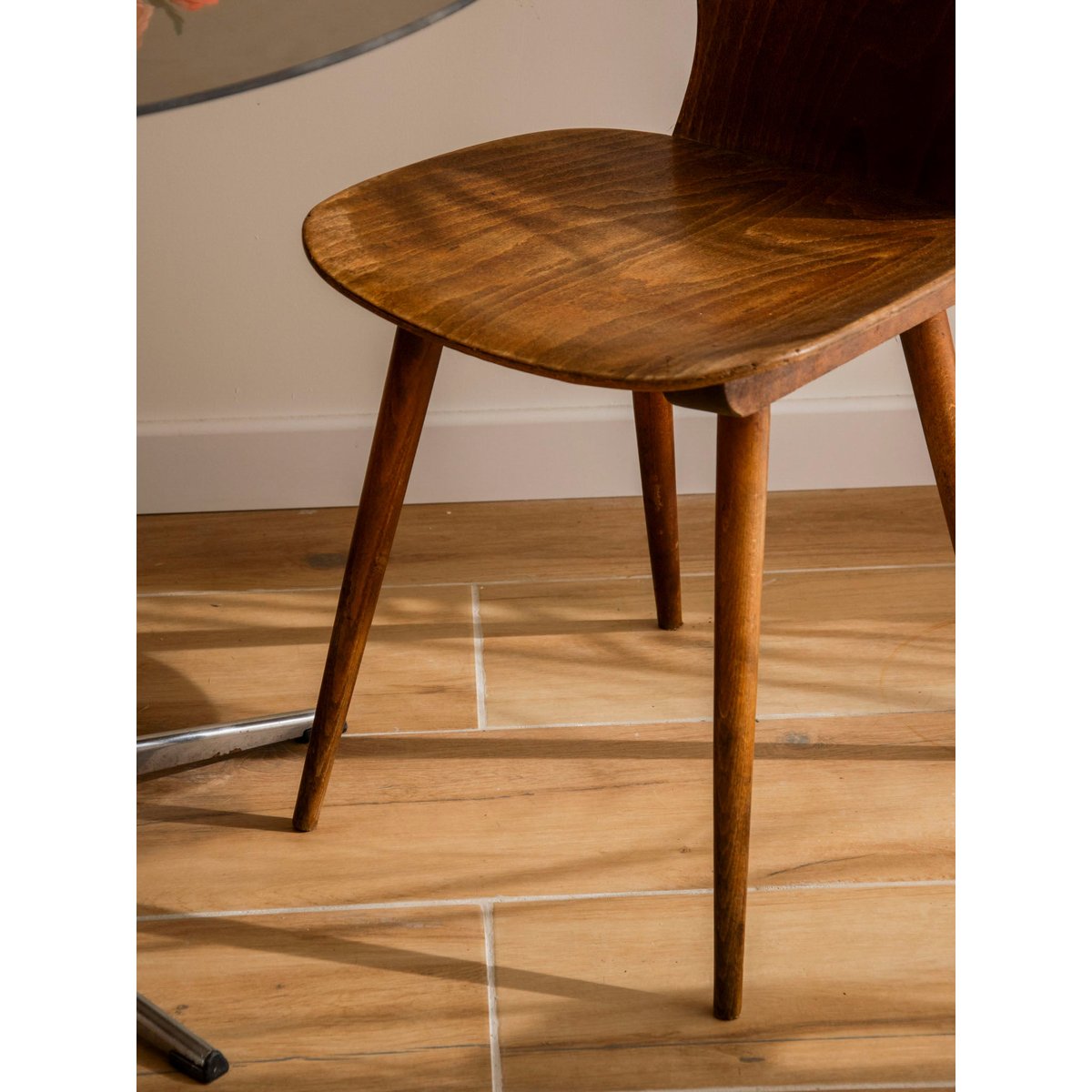 Chaise scandinave en teck Alma N°1941 - Bon état bois foncé, DEBONGOUT