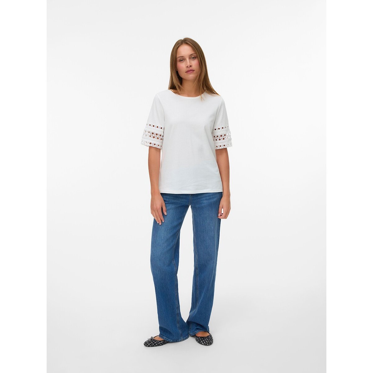 T-shirt col rond manches courtes avec détails brodés blanc, VERO MODA