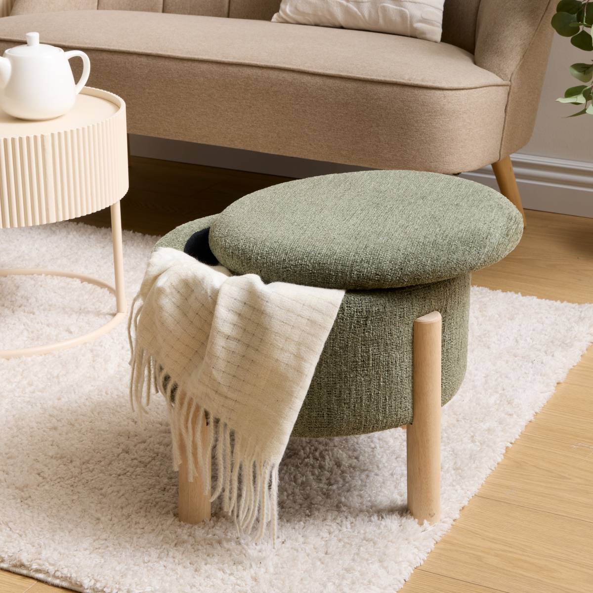 Tabouret coffre en tissu chenille ELKI vert kaki, ATMOSPHERA