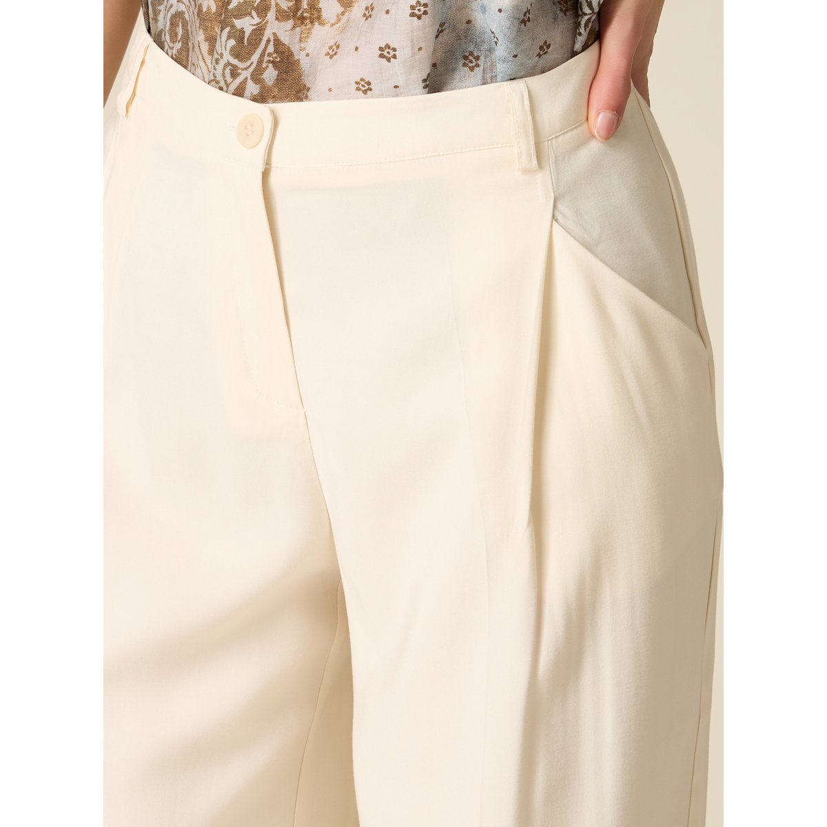 Pantalon palazzo blanc, OLTRE