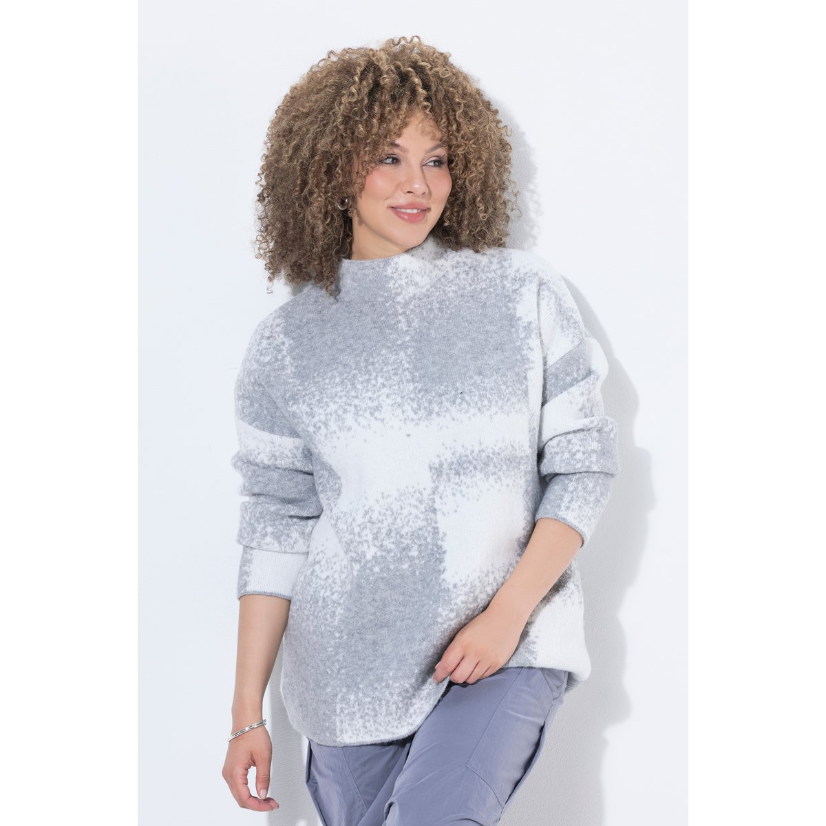 Pull, motif à carreaux, col montant gris clair chiné, ULLA POPKEN