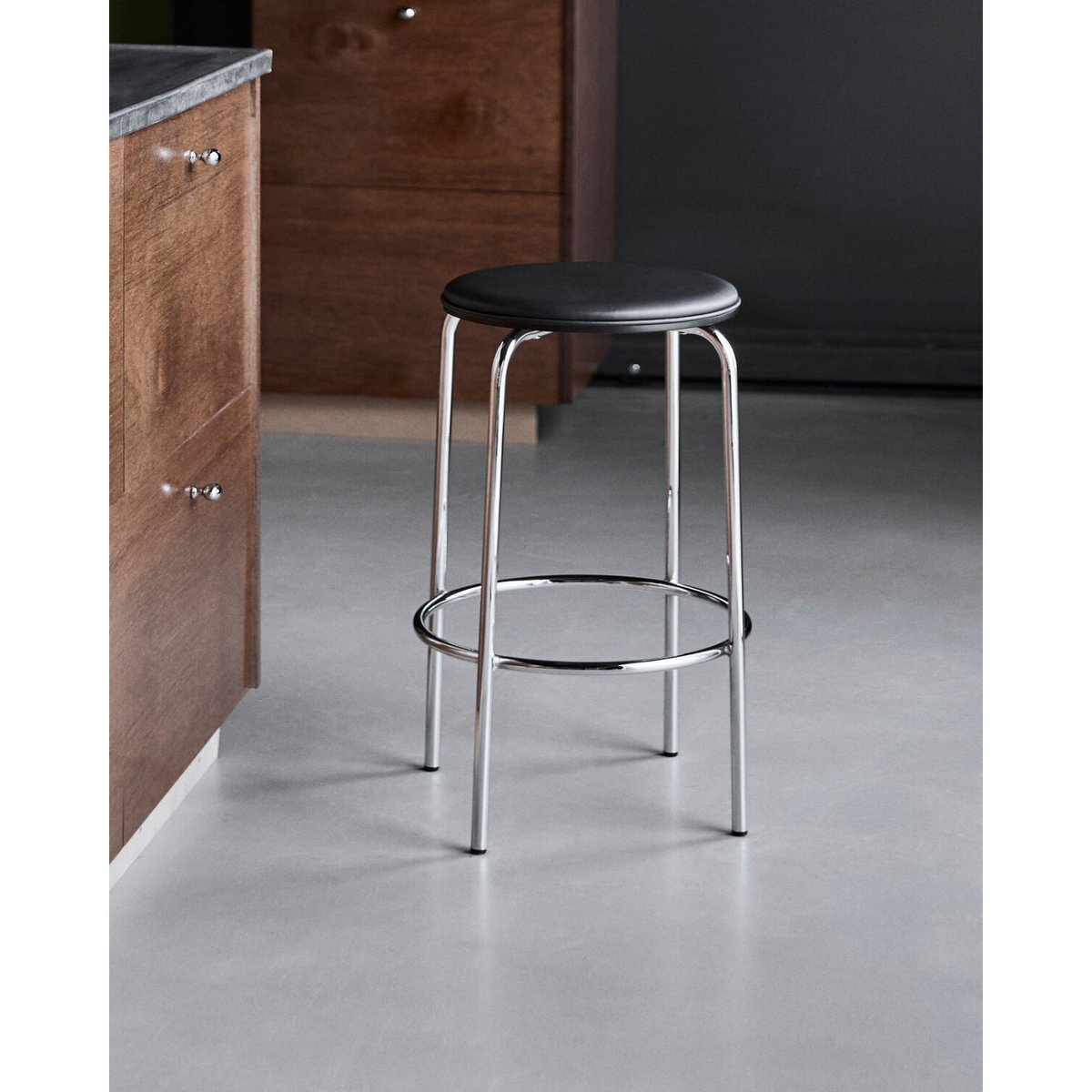 Tabouret de bar Comma noir, HOUSE DOCTOR