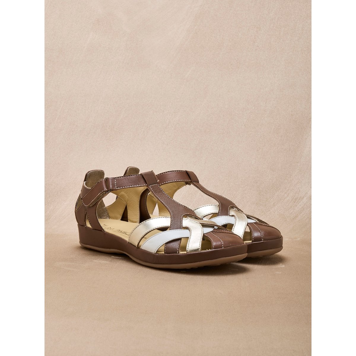 Salomés femme brides croisées marron, PEDICONFORT