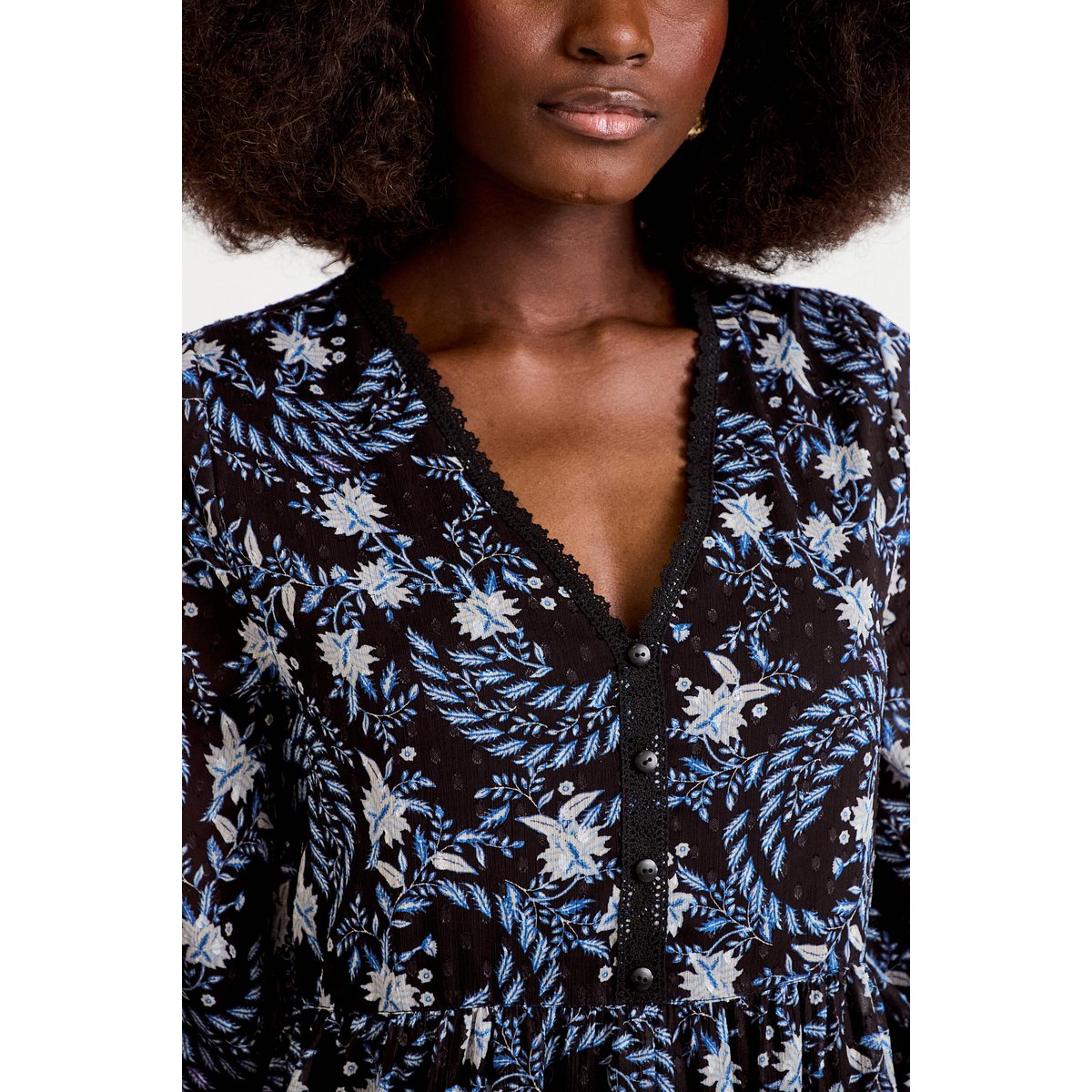 Robe droite col v manches longues noir, CACHE CACHE