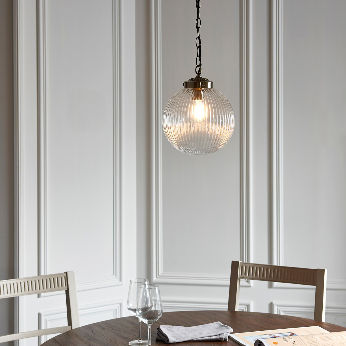 Brendon Ribbed Glass Pendant Light aged brass, ÉDITÉ