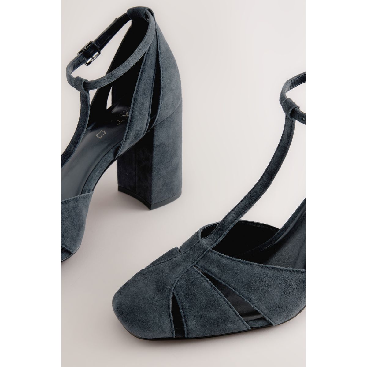Salomés à bout rond bleu marine, NEXT
