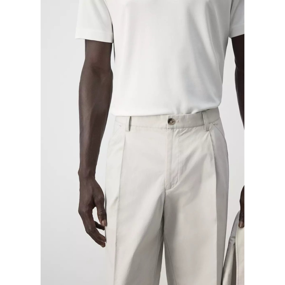 Pantalon relaxed fit cropped gris glacé, MANGO MAN
