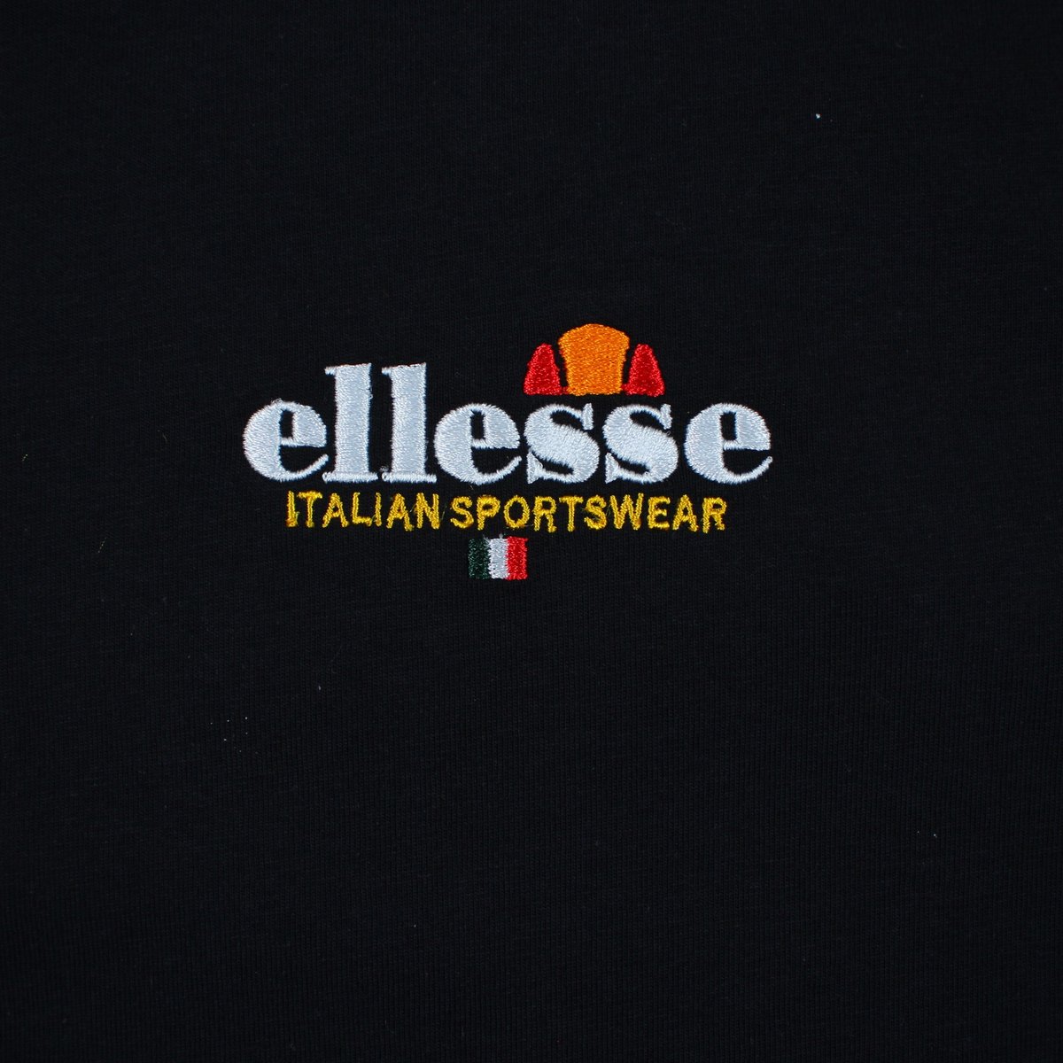 T-shirt manches courtes, col rond, détails brodés ICÔNE noir, ELLESSE