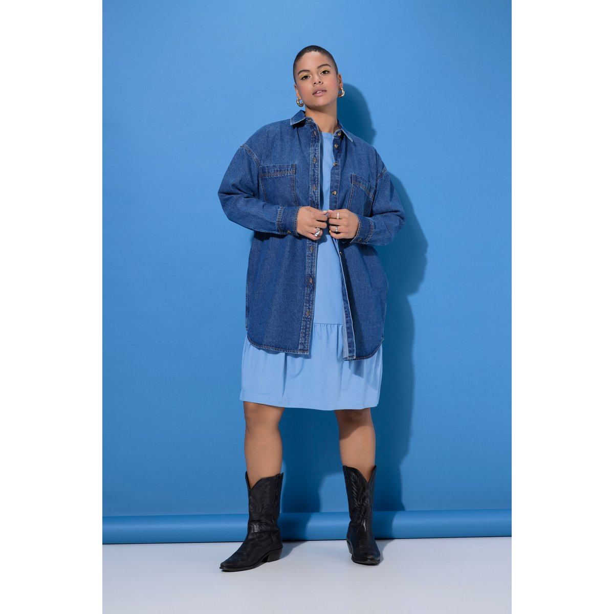 Chemisier en jean oversize, col chemise jean bleu foncé, STUDIO UNTOLD