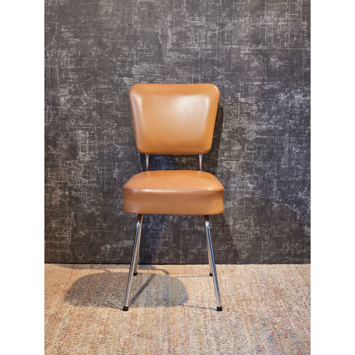 Lot de 3 chaises en skaï camel Claude N°1608 - Bon état camel, DEBONGOUT