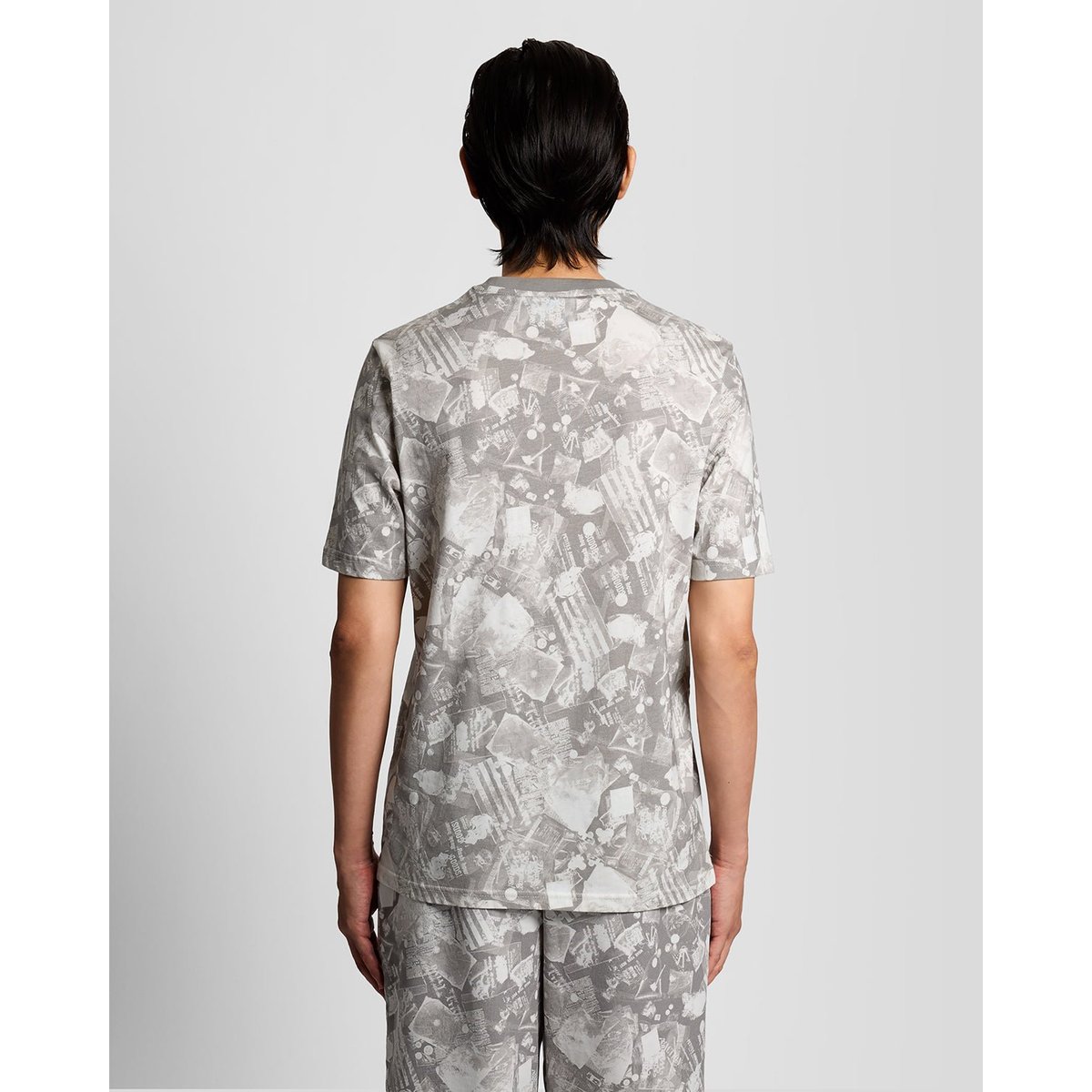 T-shirt industriel à imprimé graphique gris froid, LYLE & SCOTT