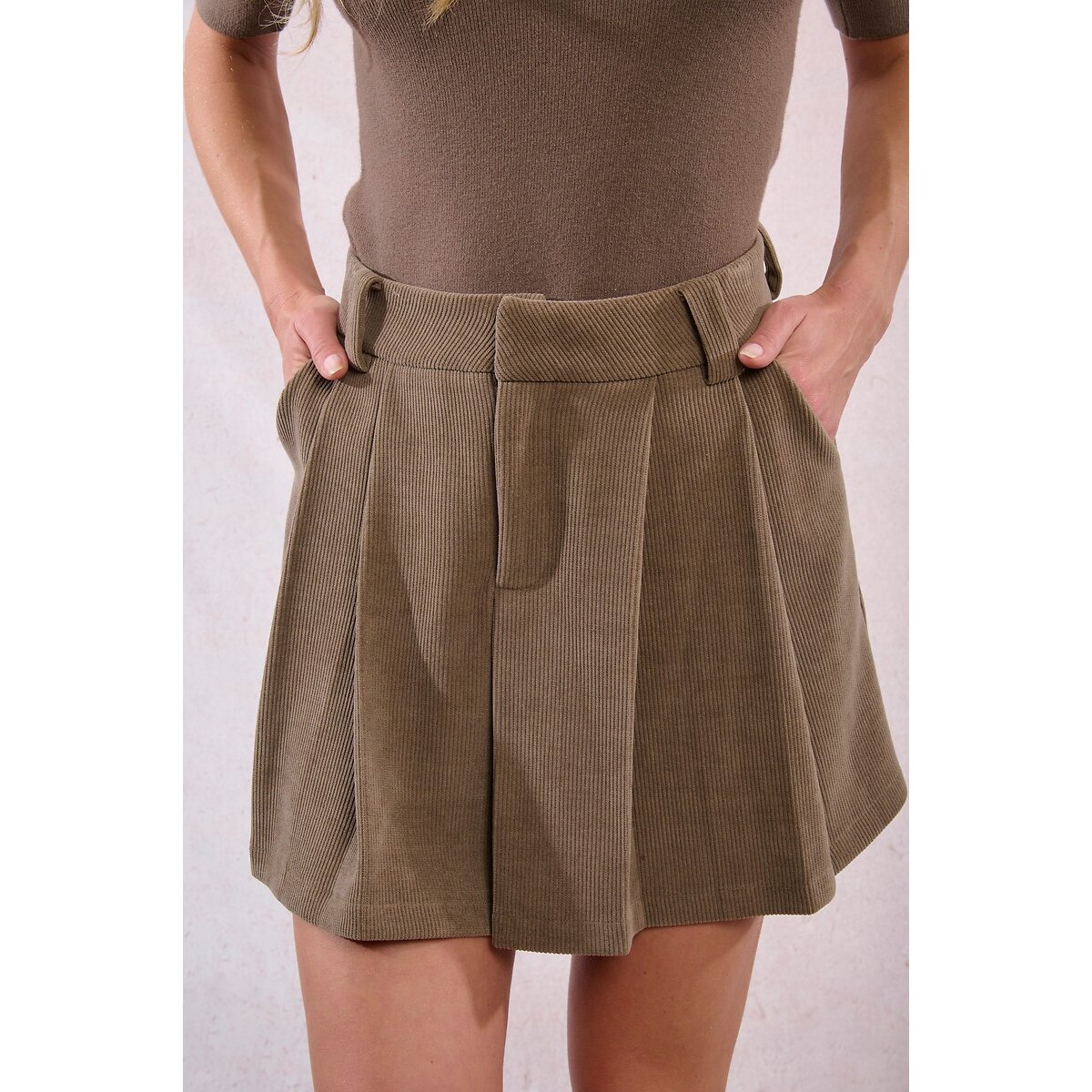 Velour Pleated Skort khaki, MOLLY BRACKEN