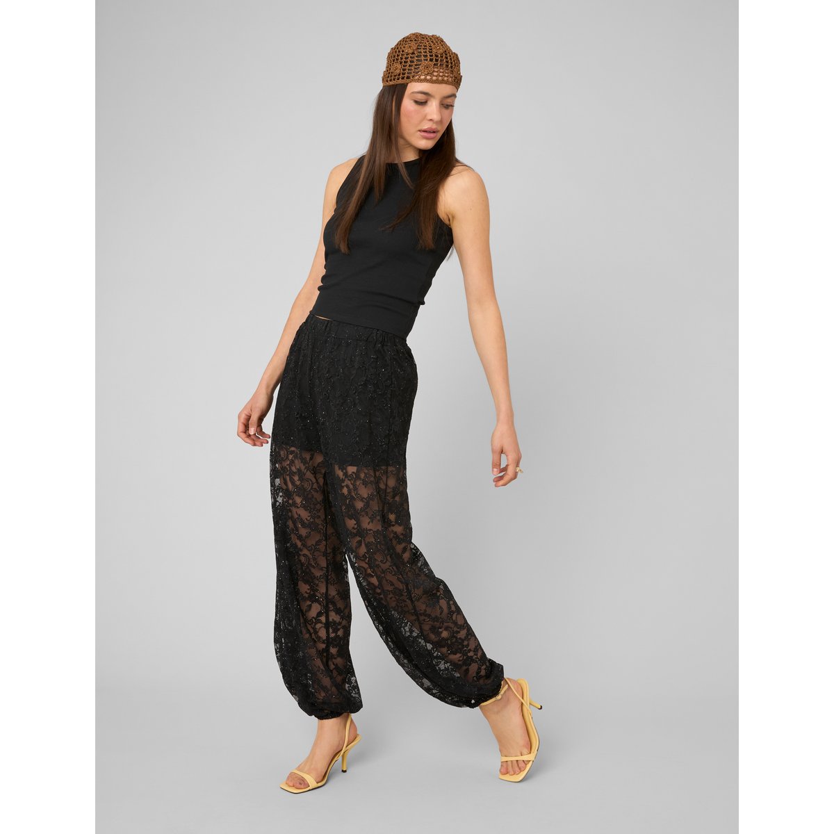 Pantalon bouffant en dentelle noir, BZB