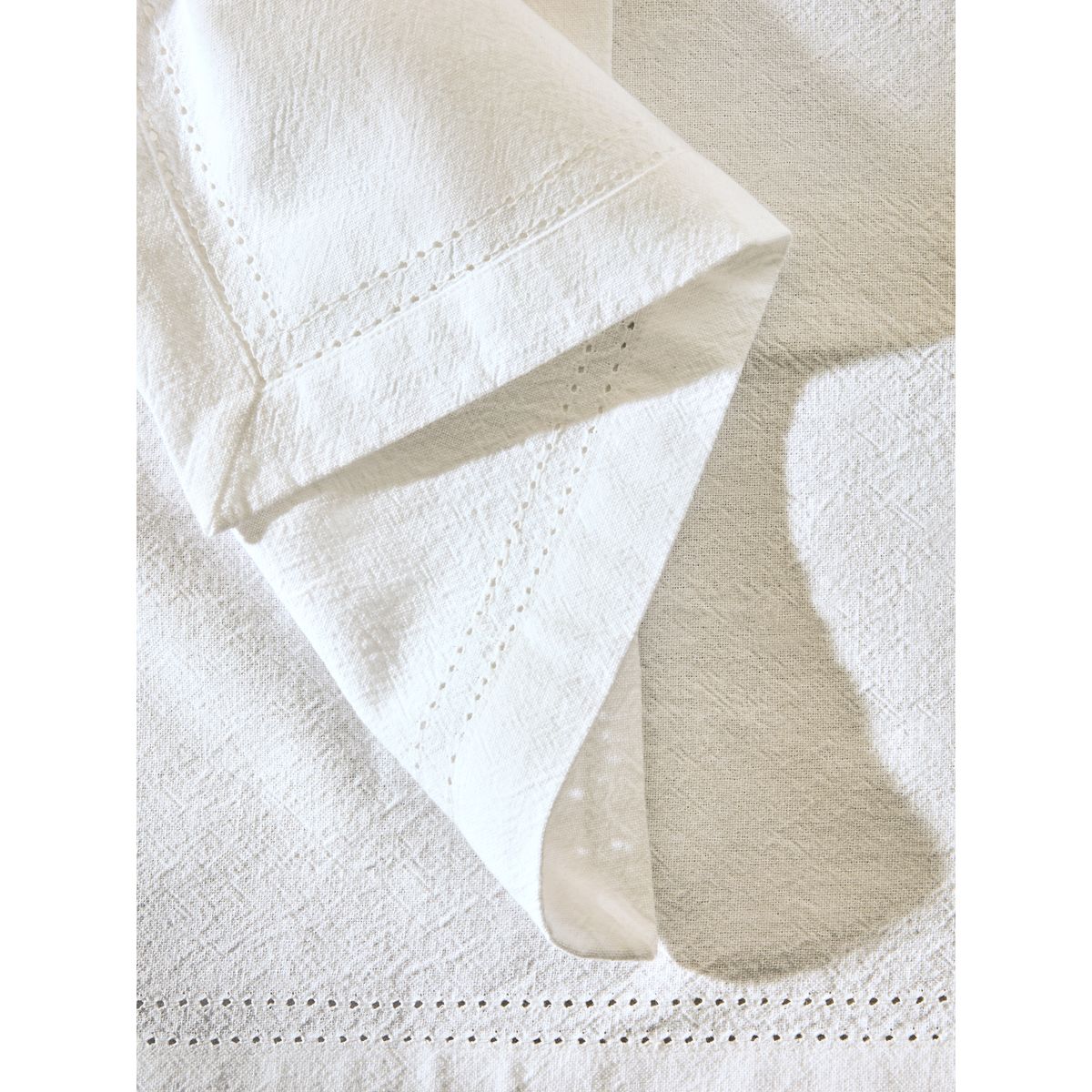Linge de table en coton délavé blanc, NEXT