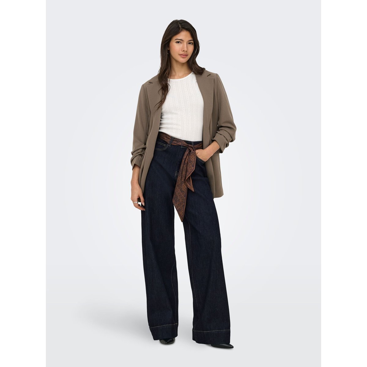 Jean large avec ceinture foulard intégrée dark blue denim, ONLY