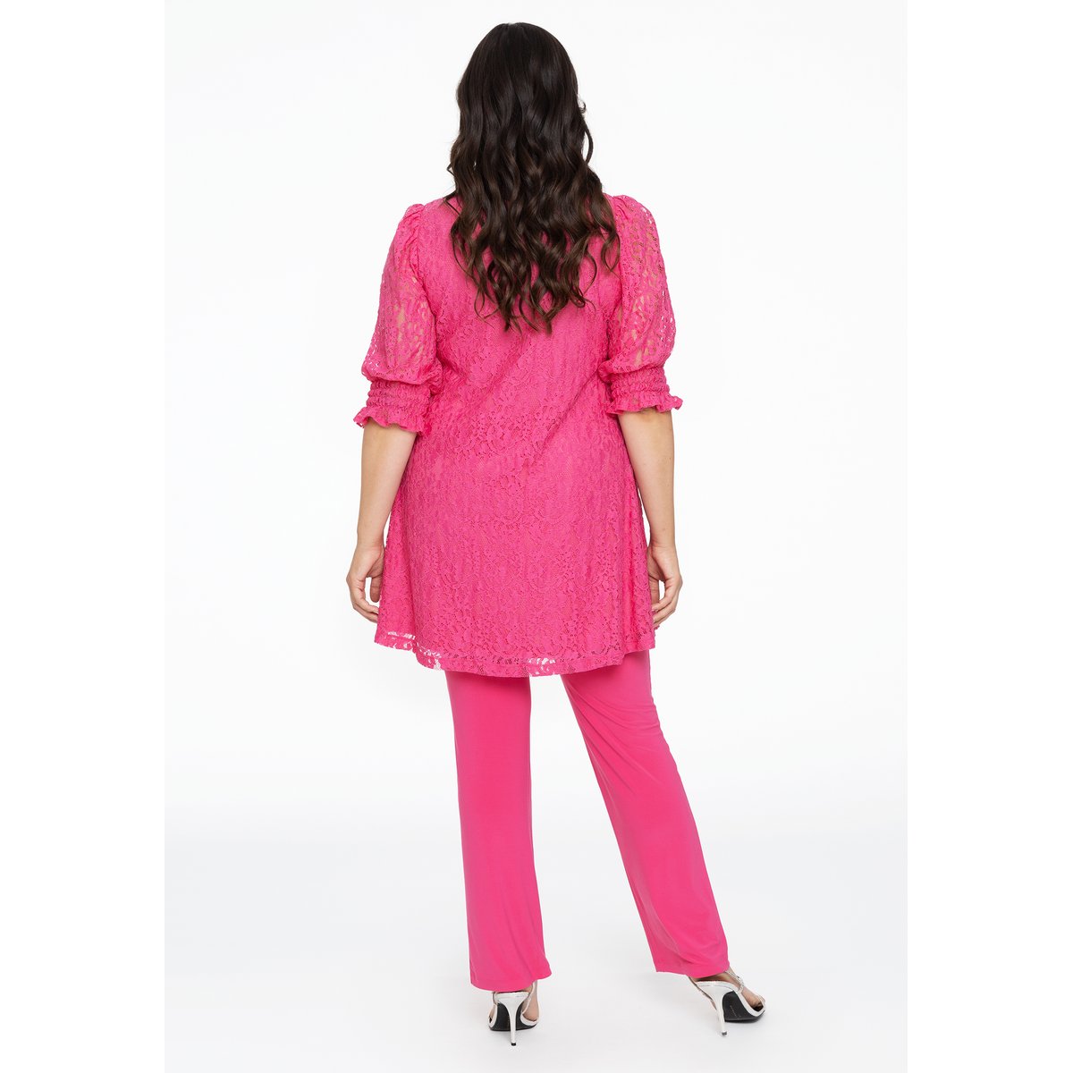 Tunique en dentelle rose, YOEK
