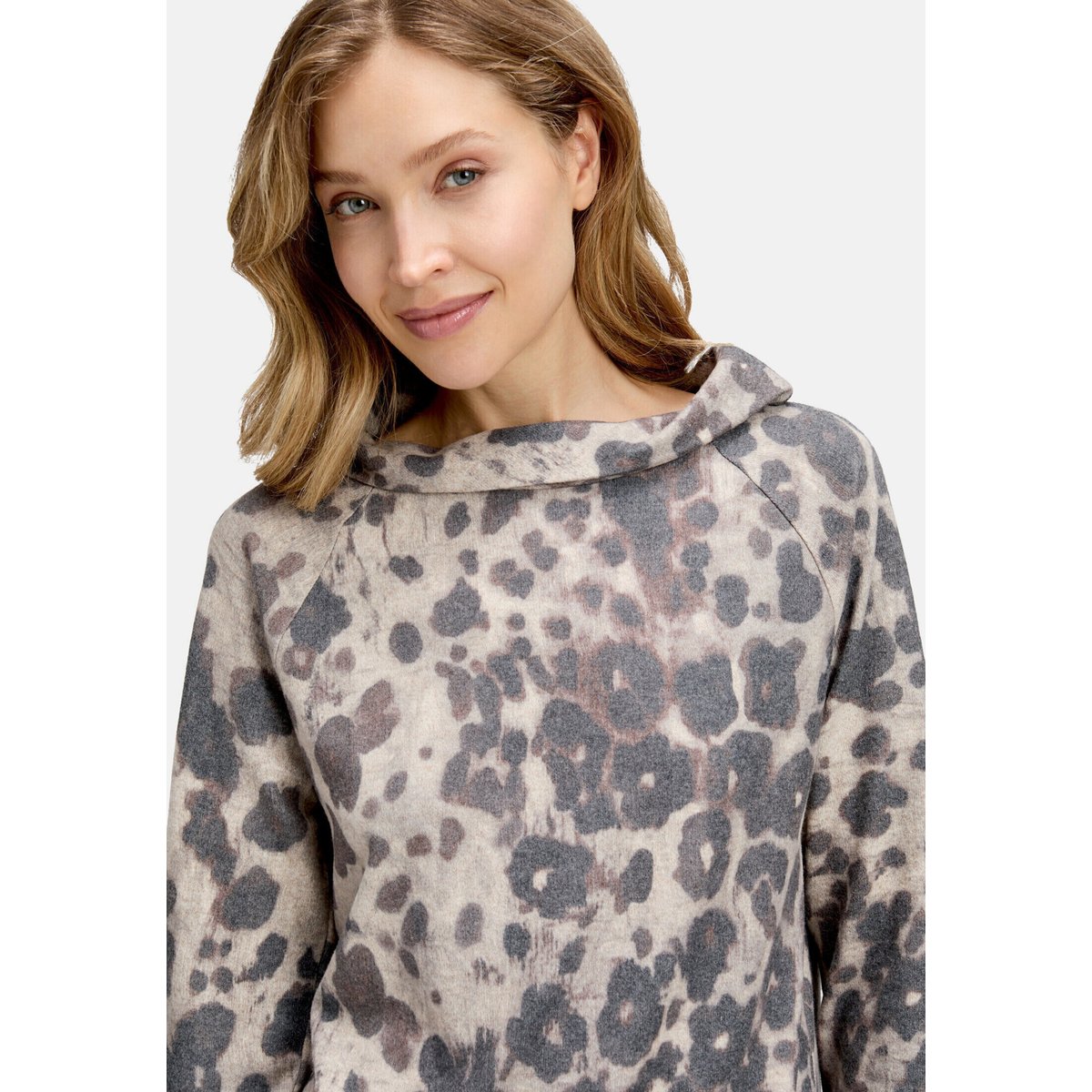 Sweat-shirt à col beige/taupe, BETTY BARCLAY