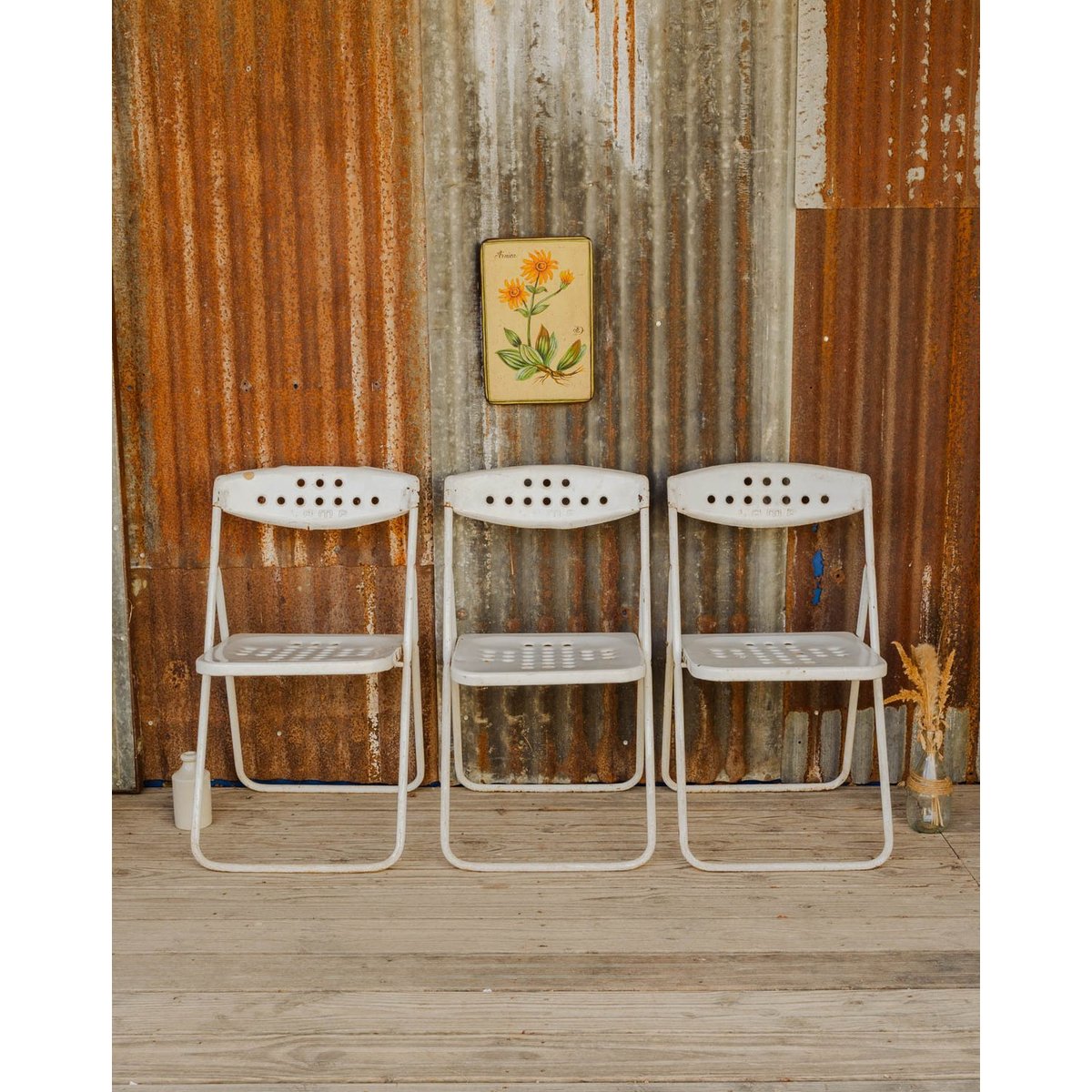 Lot de 3 chaises en métal blanc Alma N°2102 - Bon état blanc, DEBONGOUT