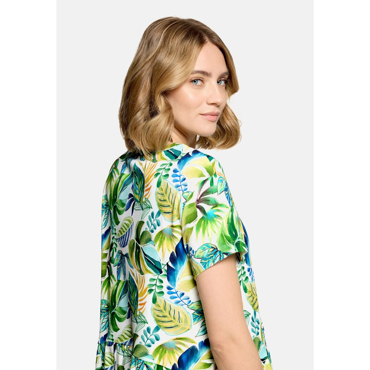 Robe casual à poches extérieures nature/green, CARTOON