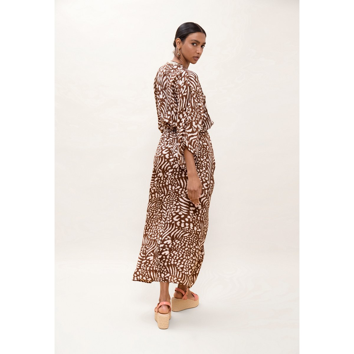 Robe longue style kaftan imprimé animal marron, LOLA CASADEMUNT