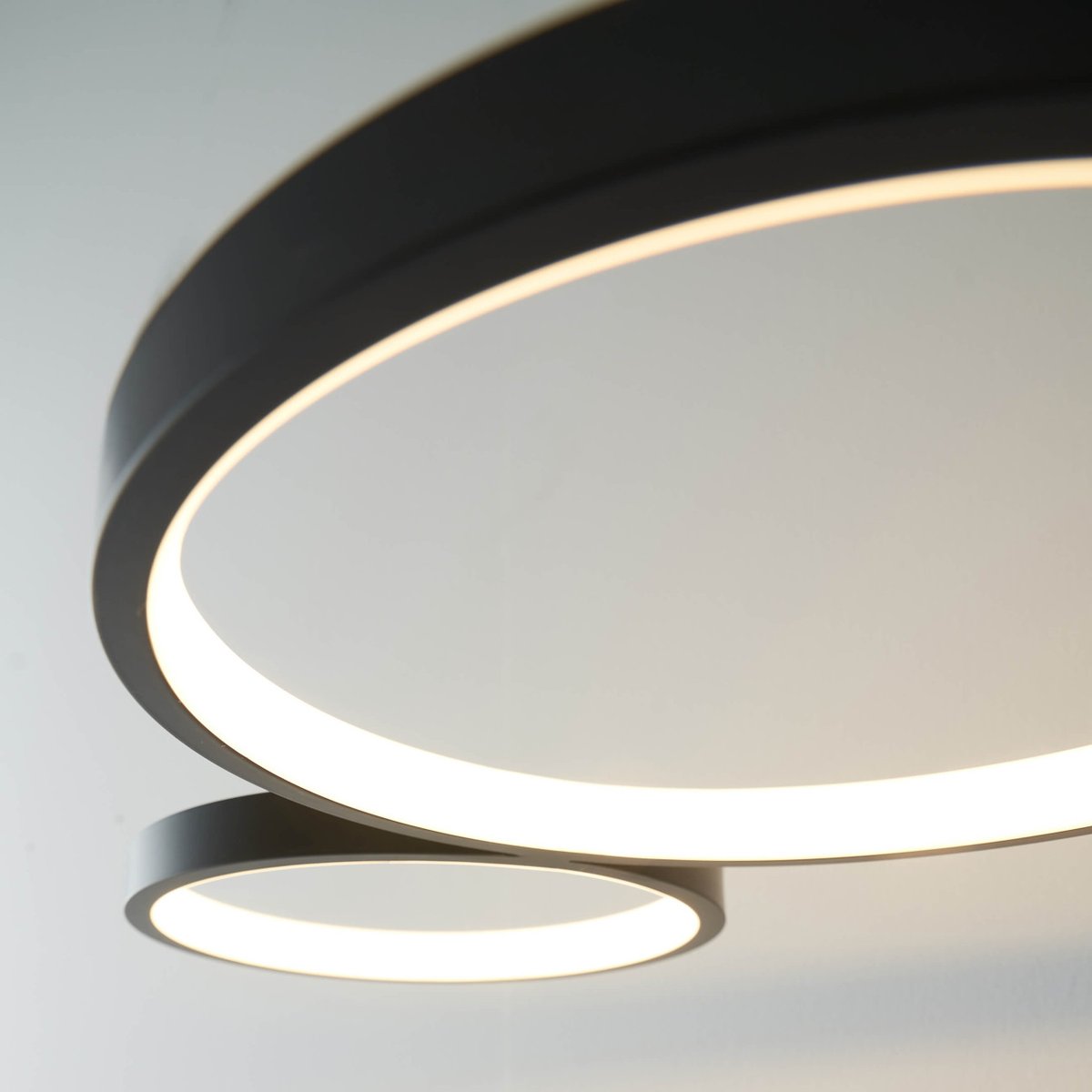 Grande suspension LED ultra design - NEWTON noir, KOSILUM