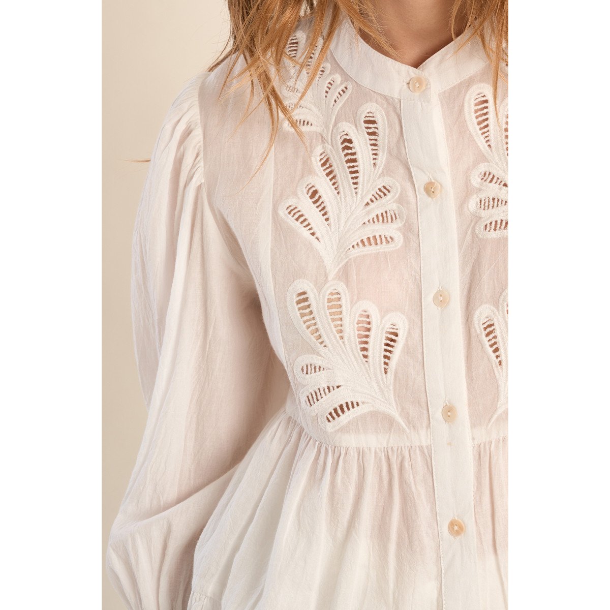 Longue chemise en coton, broderies anglaises offwhite, MOLLY BRACKEN