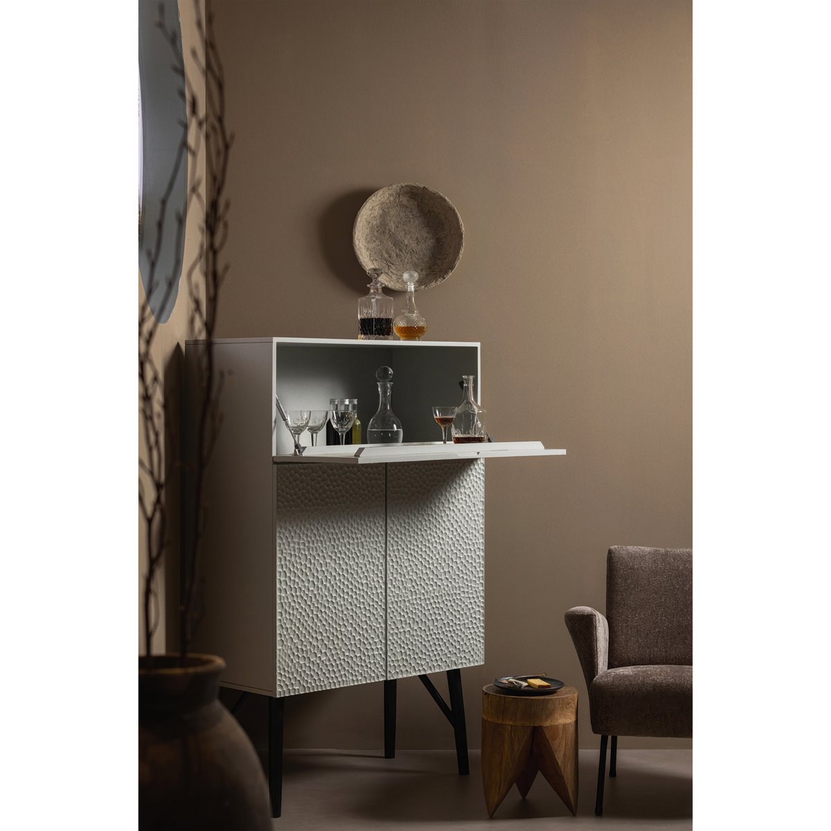 Armoire 3 portes en bois de manguier CARVED ORGANIC gris, WOOOD