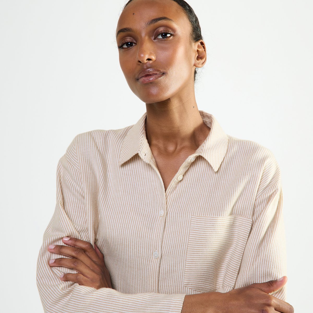 Chemise de nuit longue col classique en flanelle de coton FLANELLE RAYÉE beige, LAURENCE TAVERNIER