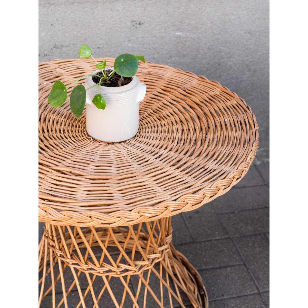 Table d'appoint ronde en rotin Francine N°1545 - Bon état naturel, DEBONGOUT