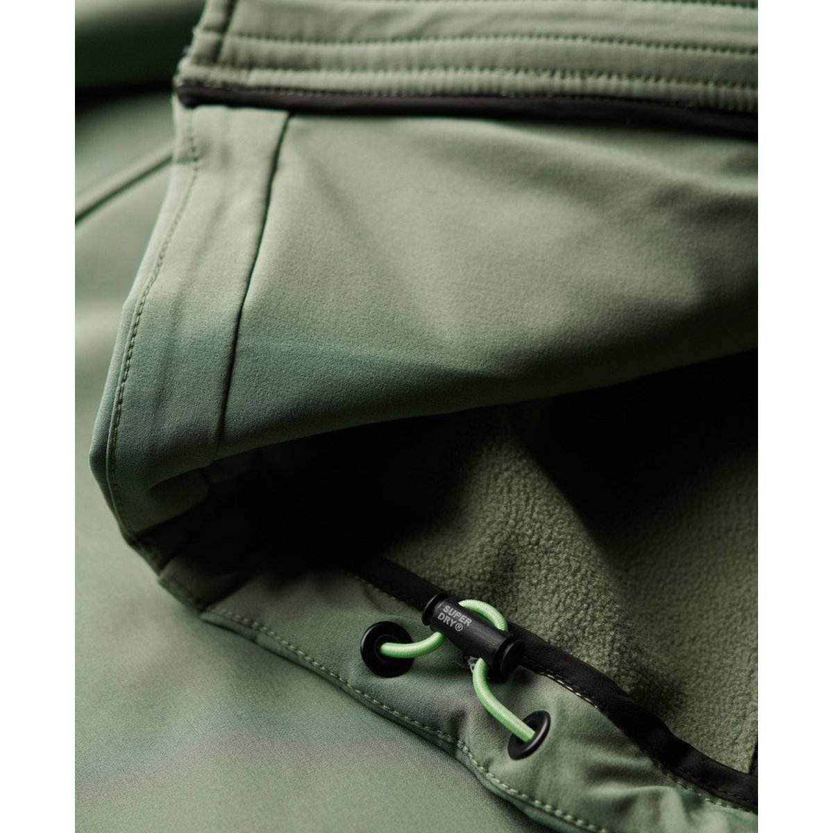 Veste à capuche Softshell Trekker kaki laurier, SUPERDRY