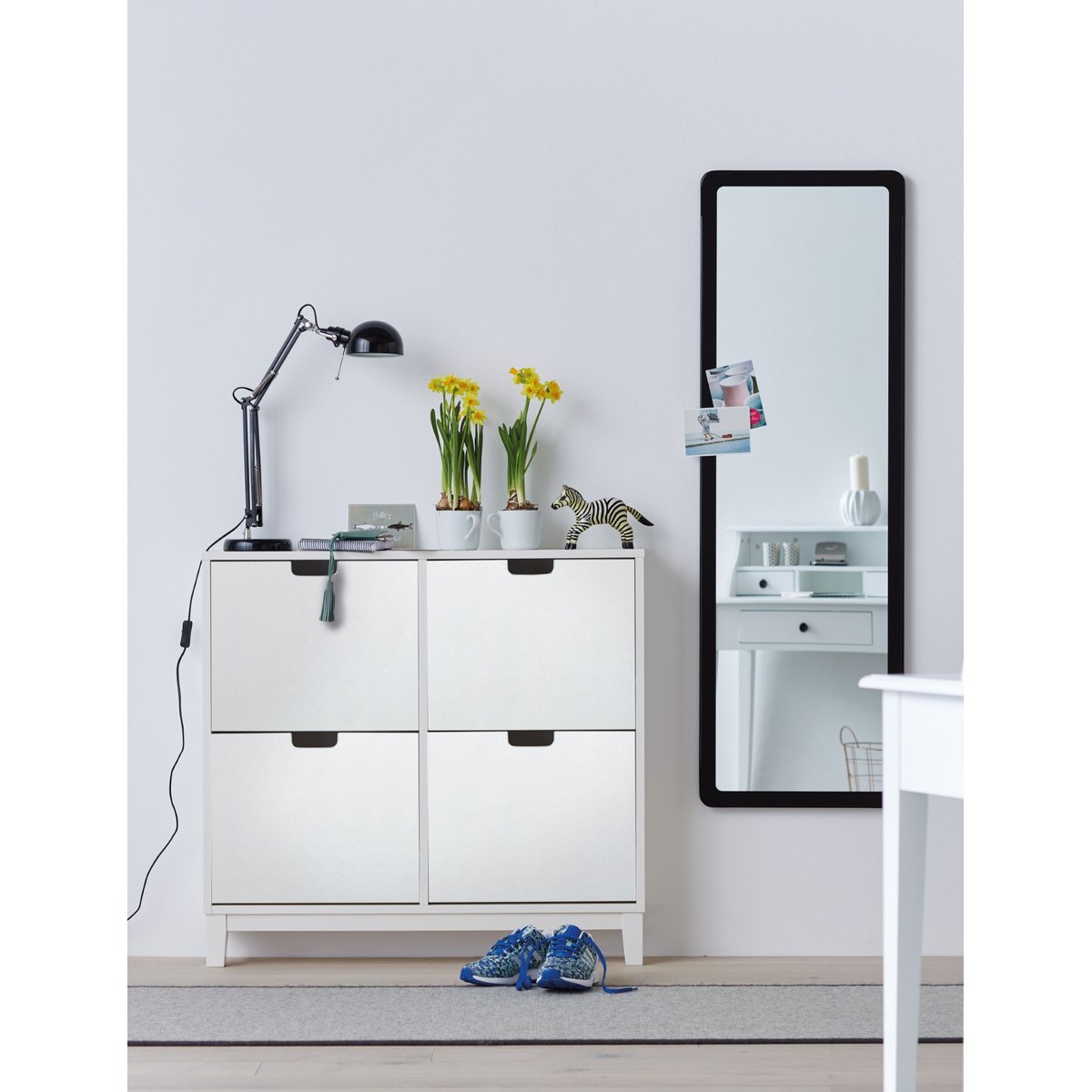 Papier peint adhésif décoratif Moiré blanc, ART FOR THE HOME