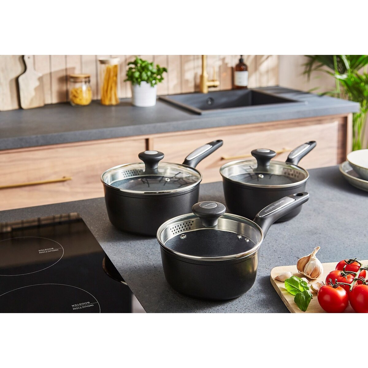 3-Piece Forged Aluminium Saucepan Set graphite, MORPHY RICHARDS